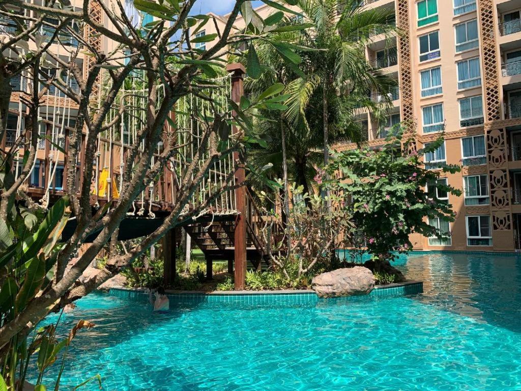 Atlantis Pattaya Jomtien Beach