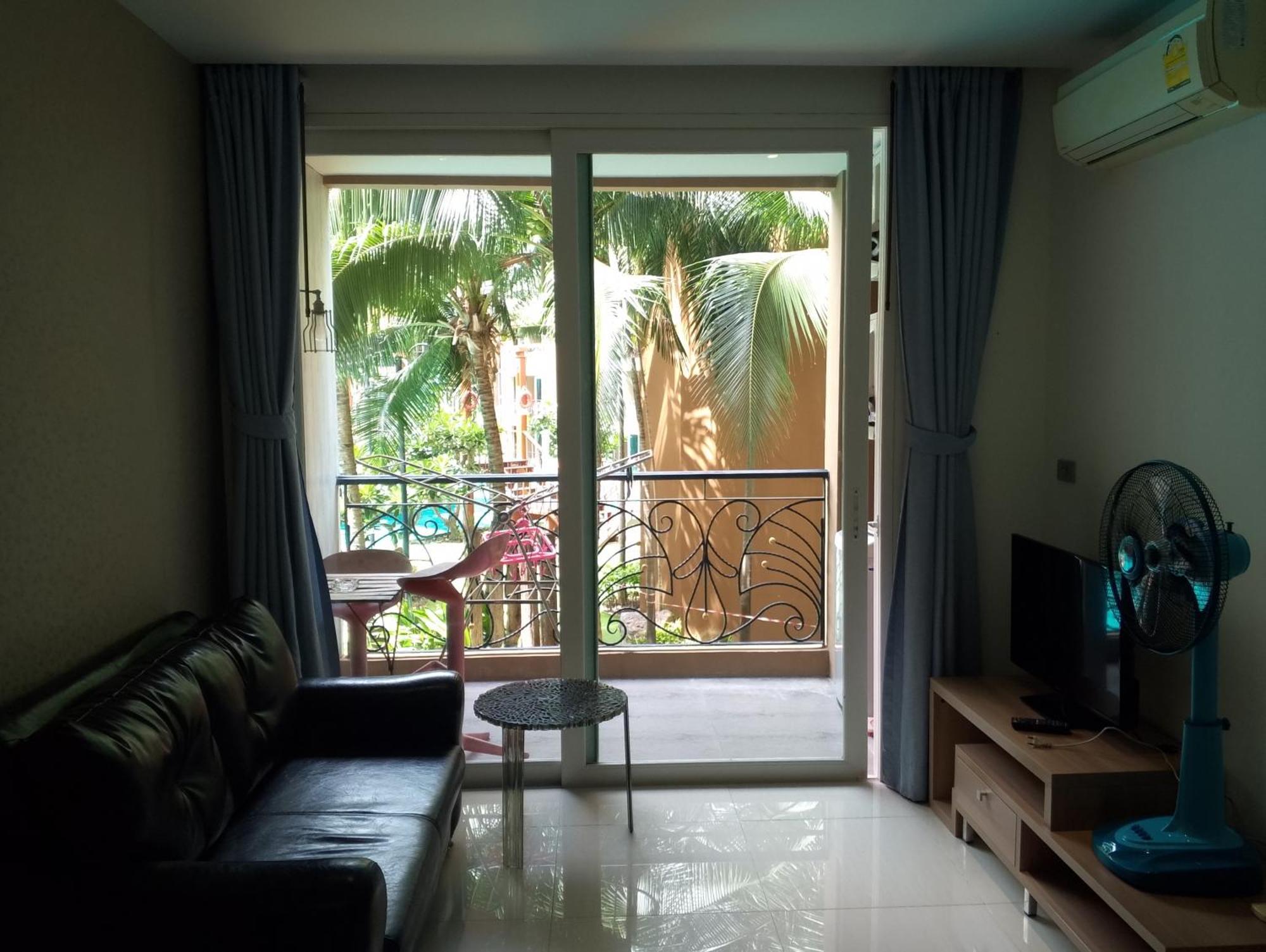 Atlantis Pattaya Apartment *